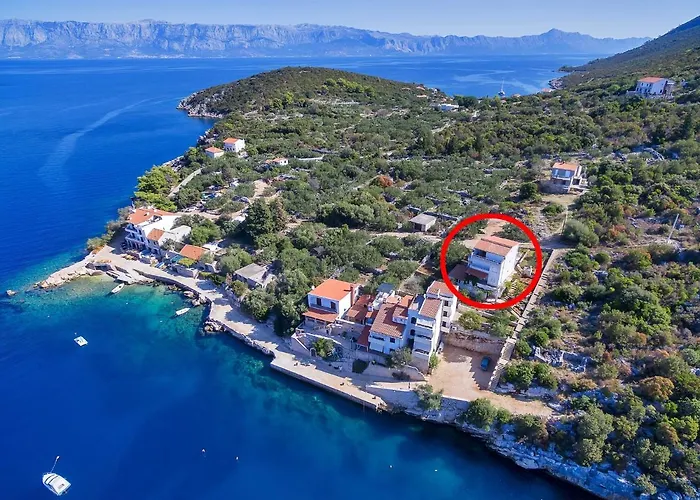 Apartments By The Sea Cove Pokrivenik, Hvar - 4604